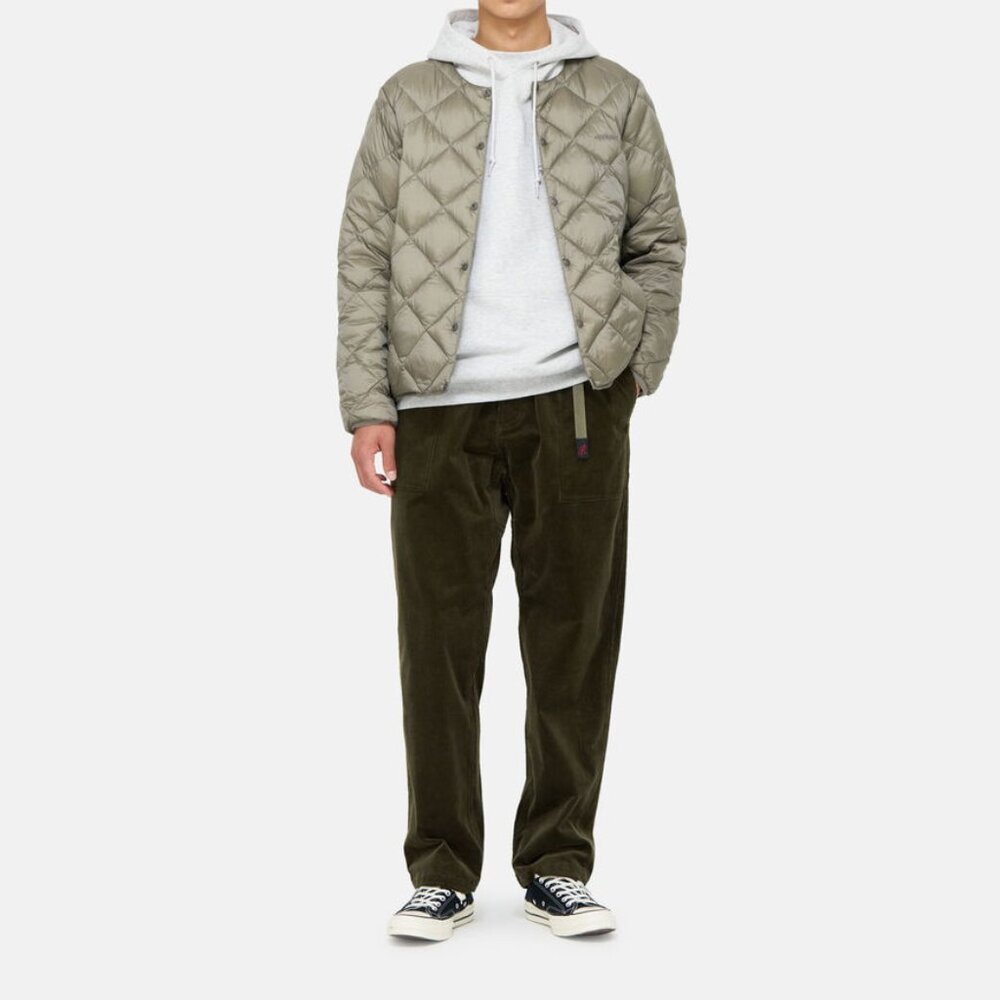 BNWT AW24 GRAMICCI CORDUROY LOOSE TAPERED RIDGE PANT GREEN S